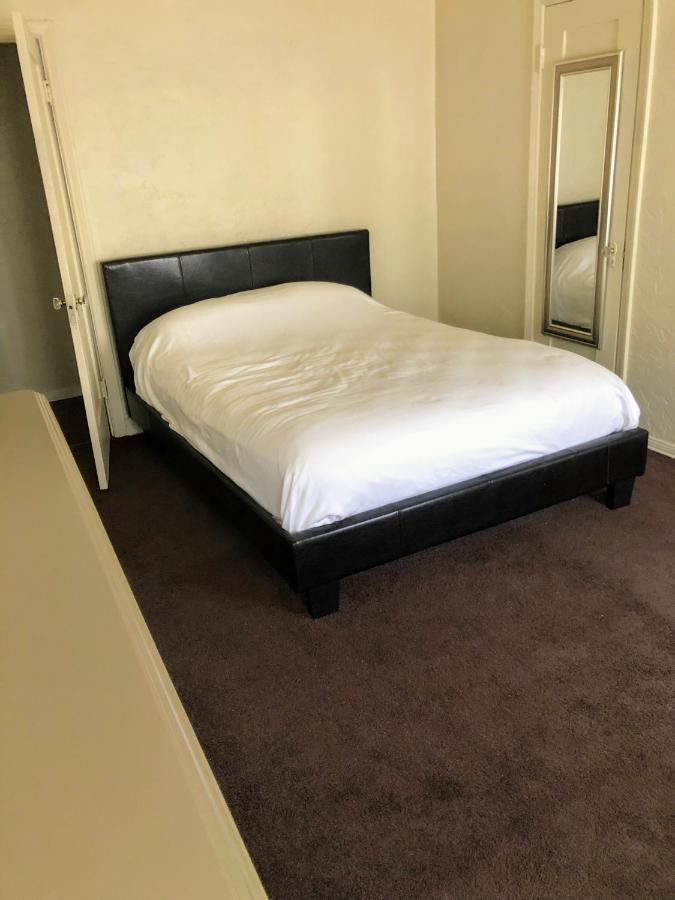 Appartamento Luxury Furnished Apartment- Beverly Hills Adjacent, Lic 02984 *